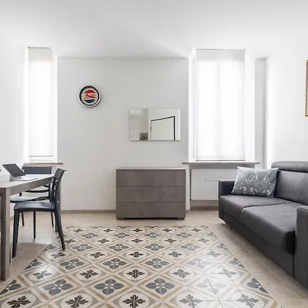 Apartament Scalo A Mxp Con Fatturazione Disponibile Somma Lombardo